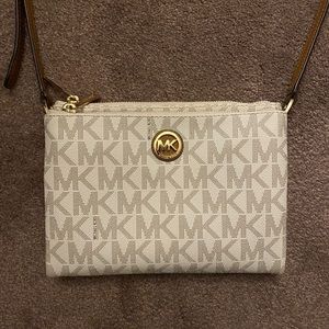 Michael Kors Crossbody